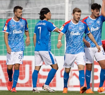 Phân tích kết quả Dortmund vs Holstein Kiel Bundesliga 2024/25